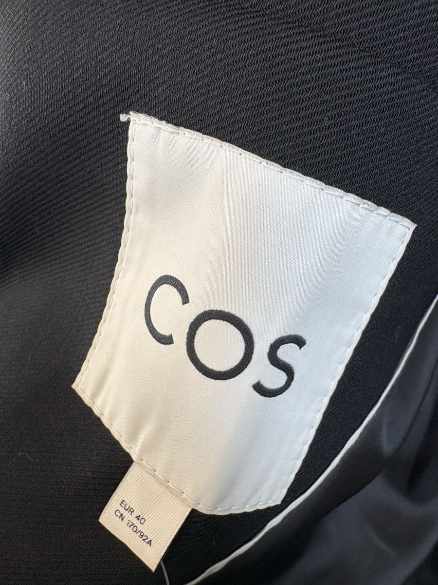 Cos Vestes: COS Blazer Oversized schwarz Grösse 40 Damen – D'occasion à Zürich par Otac 2