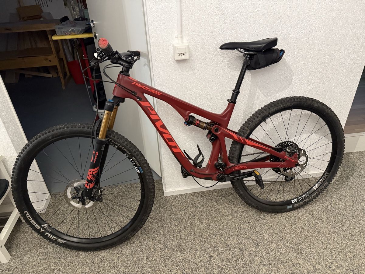 Biciclette: Pivot Trail 429 Größe M CARBON – Usato da Ebertswil venduto da Mpanier