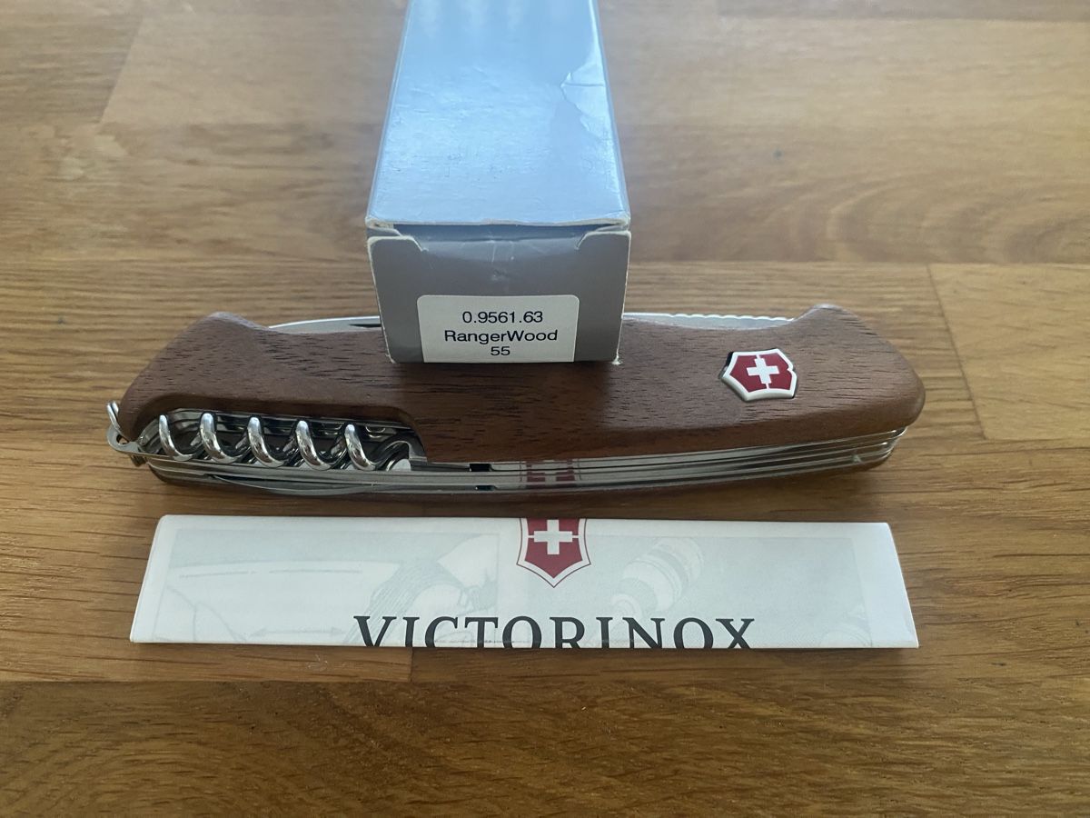 Victorinox Coltelli tascabile: Victorinox Ranger Wood 55 – Nuovo (secondo la descrizione) da Goldau venduto da TB_13