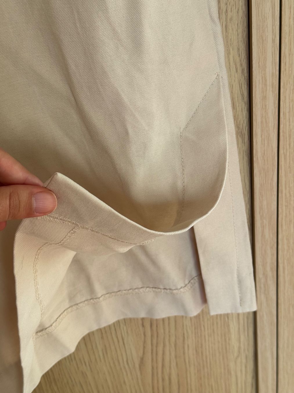 H&M Pantaloni: Stoffhose – Usato da Basel venduto da cey_ns7g 1