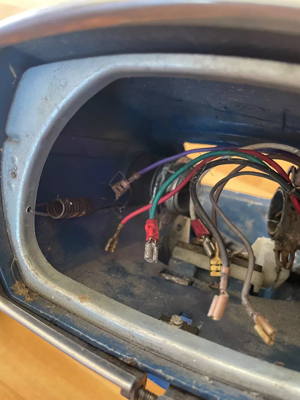Vespa Tutti pezzi di ricambio per scooter: Vespa 50 Special Lenker CH-Version mit Originalfarbe – Usato da Grenchen venduto da Jimbo3743 3