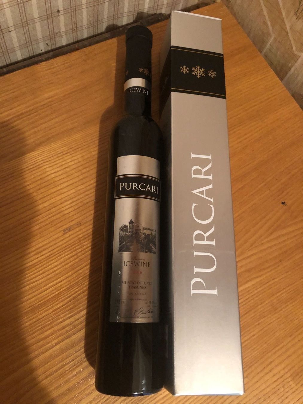 Vino: EISWEIN Château PURCARI, Moldawien, 2016 – Nuovo e nell'imballaggio originale da Wald ZH venduto da mlnt