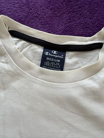 Lot T-shirt CK et champion blanc taille M bon état