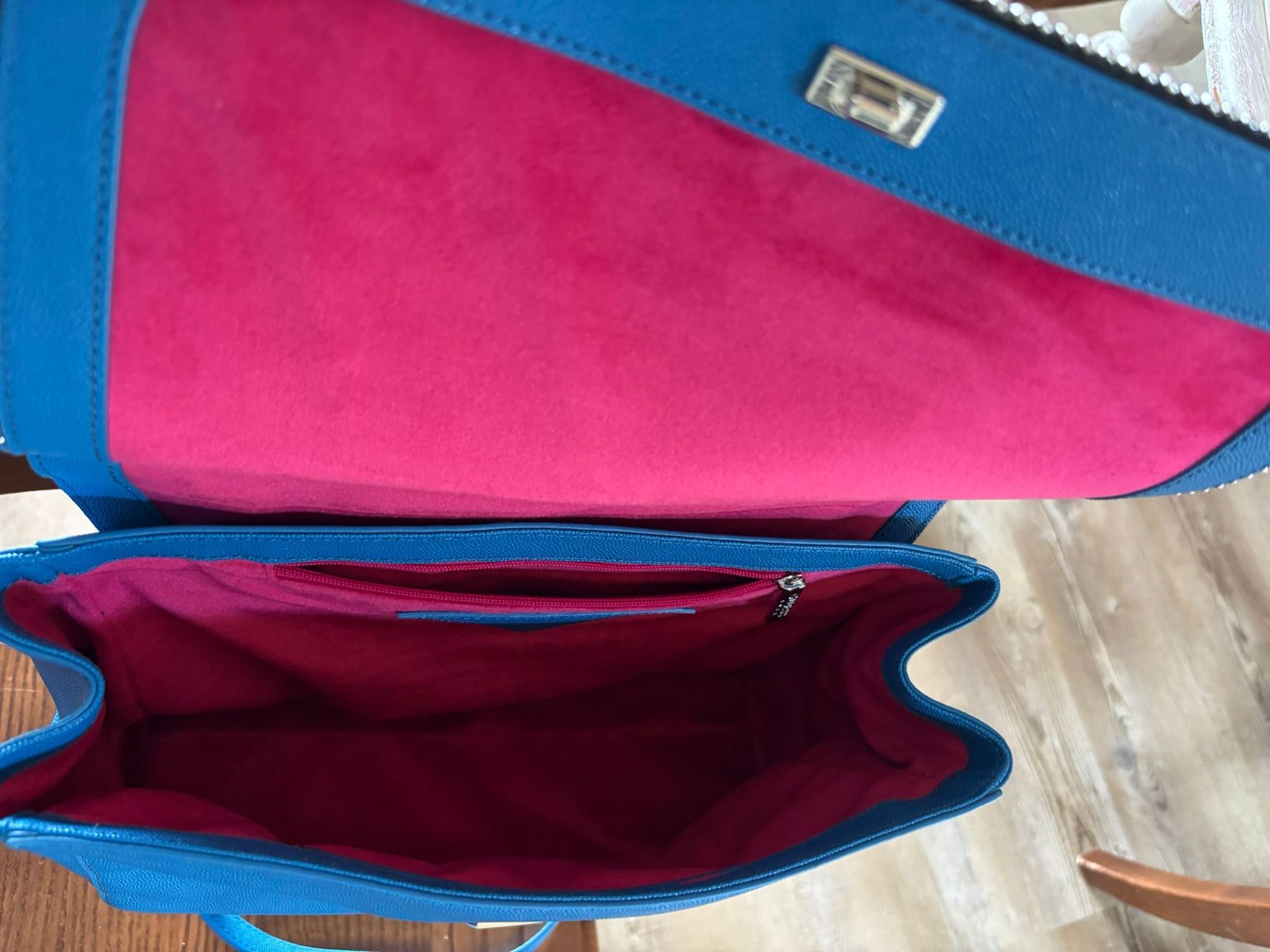 Guess Borse da donna: Guess Glory neuf ! – Nuovo e nell'imballaggio originale da Chavannes-les-Forts venduto da Pompadru 3