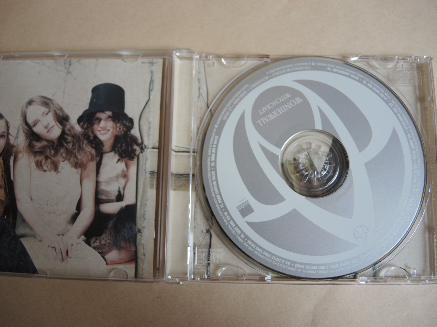 CDs: CD Wonderwall Witchcraft - Just More - Who am I ... – Gebraucht aus Rorschach von maeck8 1