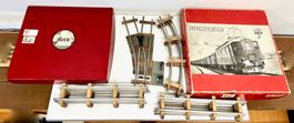 BUCO Uhrwerk Lok OVP mit Schienen und Weichen