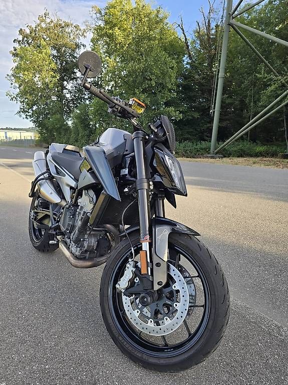Strada: KTM Duke 790 – Usato da Suhr venduto da Raphael_bucher 4