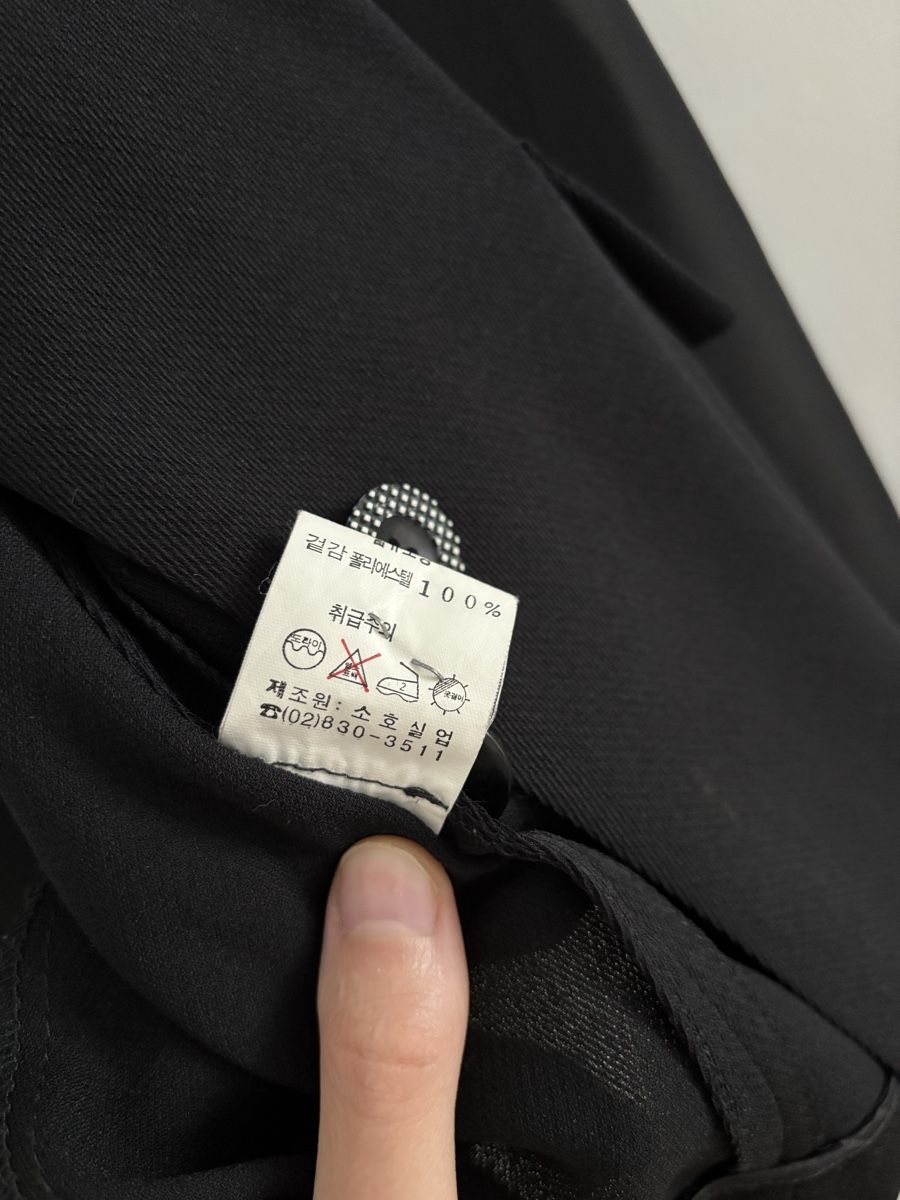 Completi & Tailleur: Eleganter schwarzer Blazer– Gr. S – Usato da Luzern venduto da aloevira 4