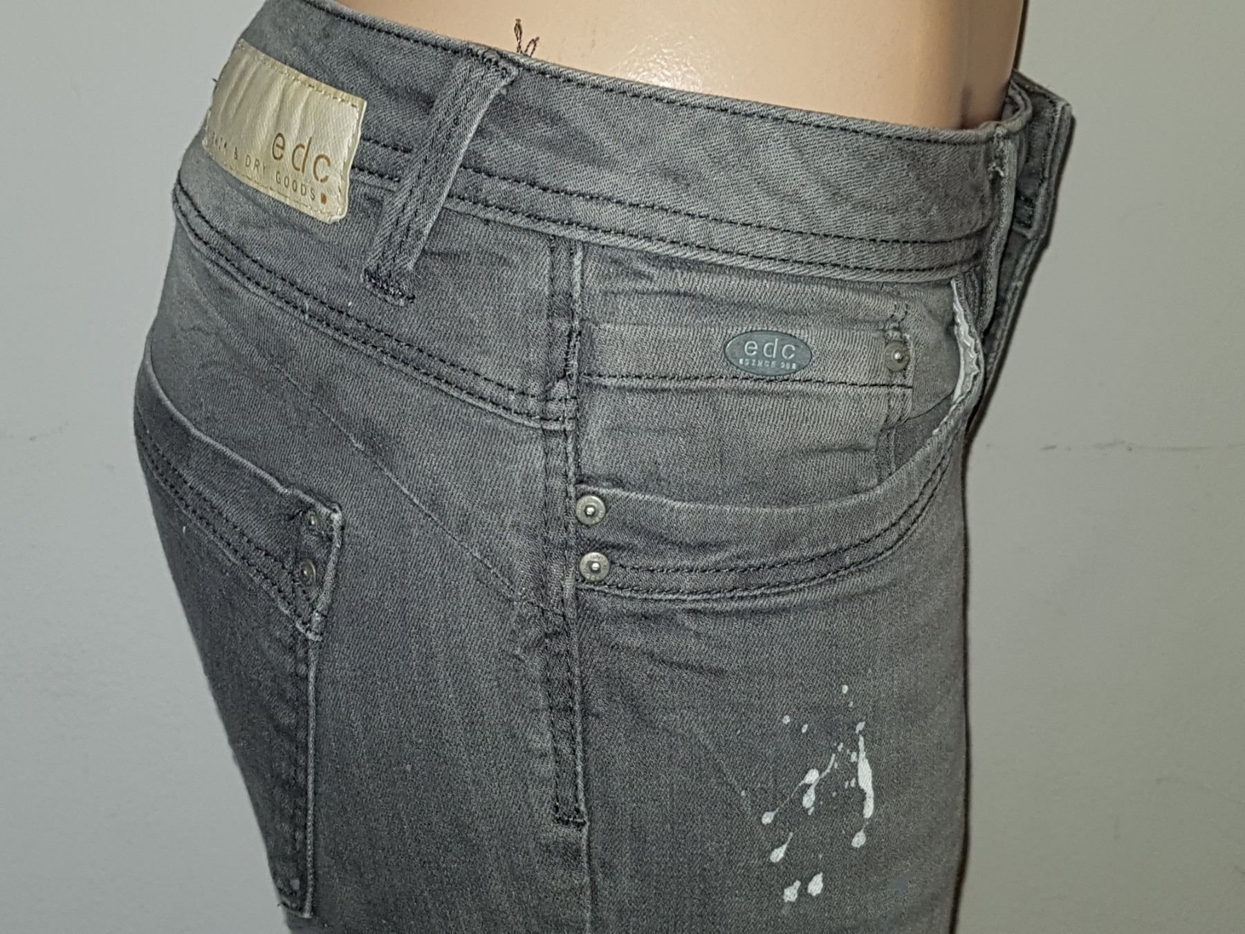 Esprit Jeans: Jeans ESPRIT  Taille/Grosse  W 29 L 32 – Usato da Cossonay-ville venduto da Super-Price-Quality 3