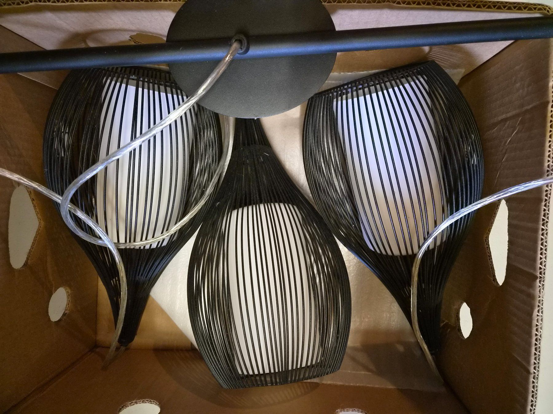 Eglo Lustres & lampes de plafonds: Eglo Pendelleuchte RAZONI – D'occasion à Malters par Bw4 2