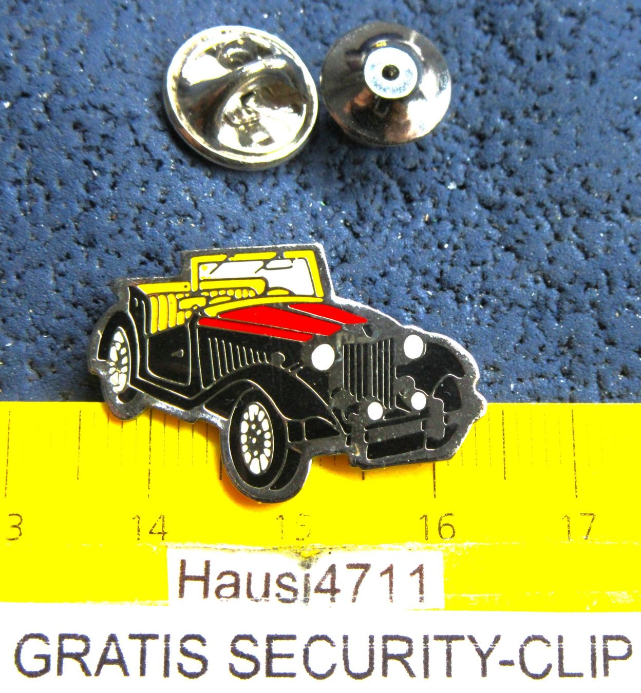 MG Placchette & Badge: MG MIDGET 1945 AUTO PIN GLASIERT MIT SECURITY-CLIP KLEINFEIN – Usato da Ettingen venduto da Hausi4711