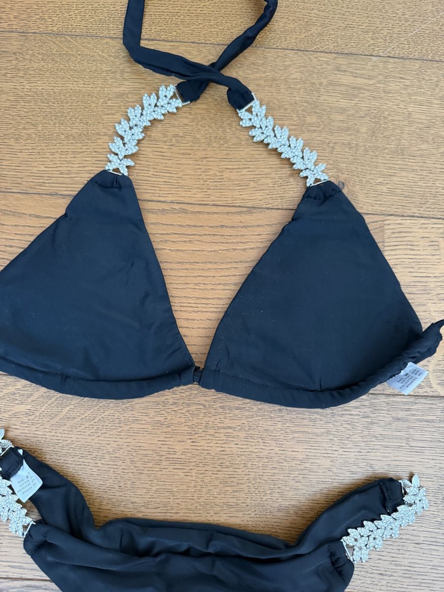 Costumi da bagno & Bikini: Schwarzer Bikini mit Schmuck, Grösse M Neu – Nuovo (secondo la descrizione) da Bassersdorf venduto da Sandy456 2