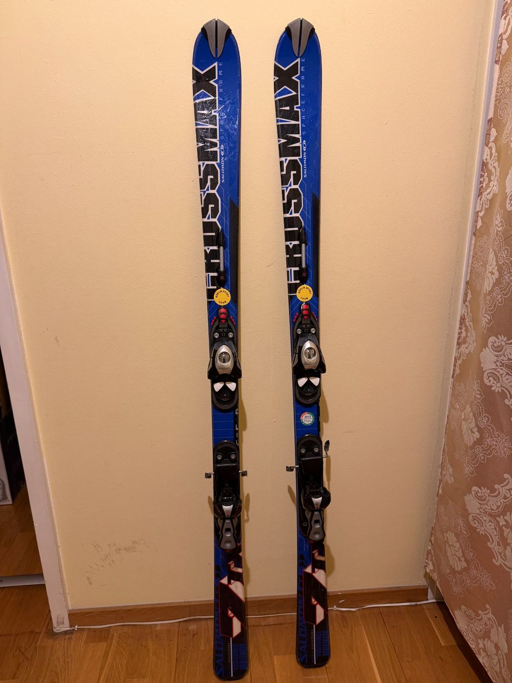 Salomon Sci: Salomon Allrounder Ski – Usato da Cham venduto da KevinLiang