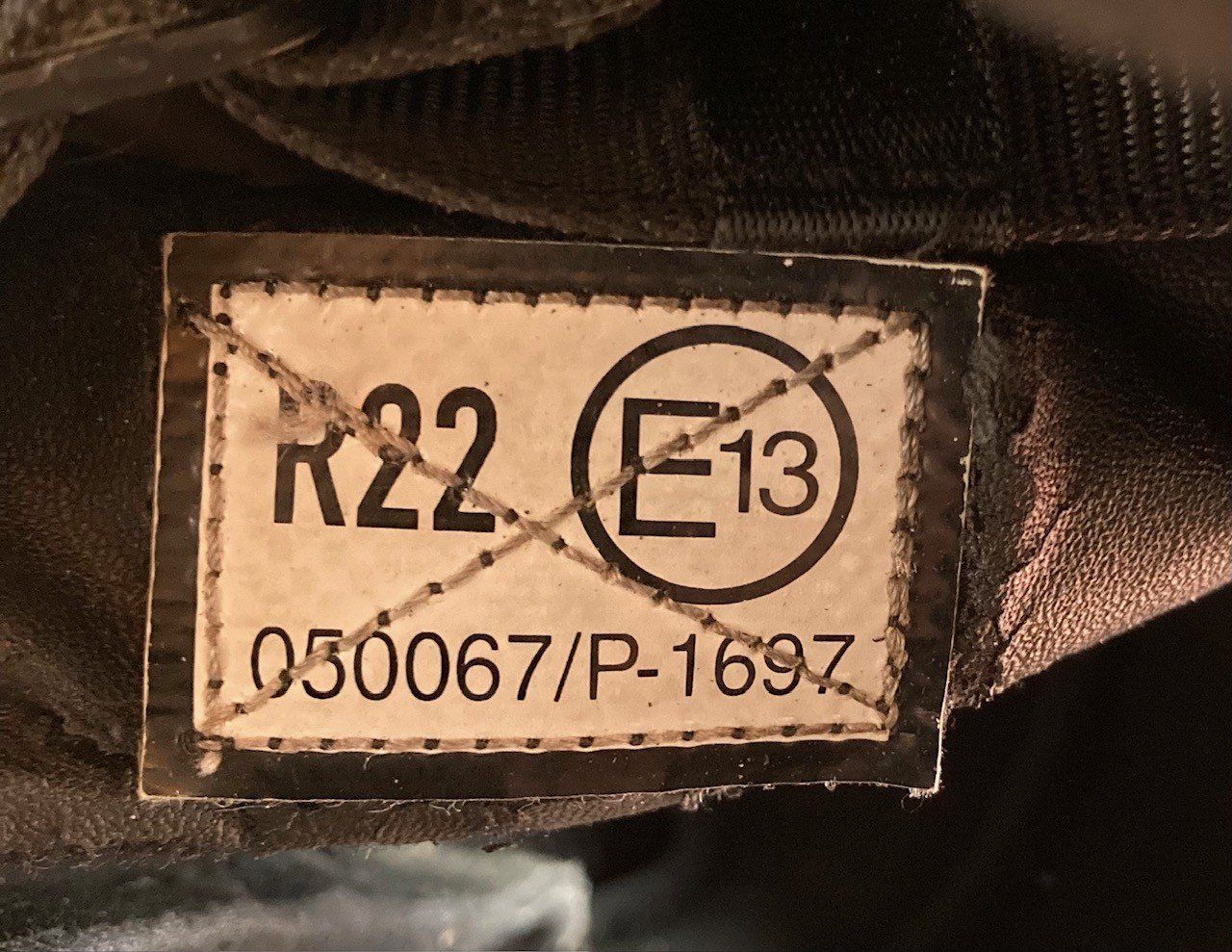 Caschi & visiere: Helm - Motorrad - Integralhelm – Usato da Orselina venduto da Vrenegonde 7