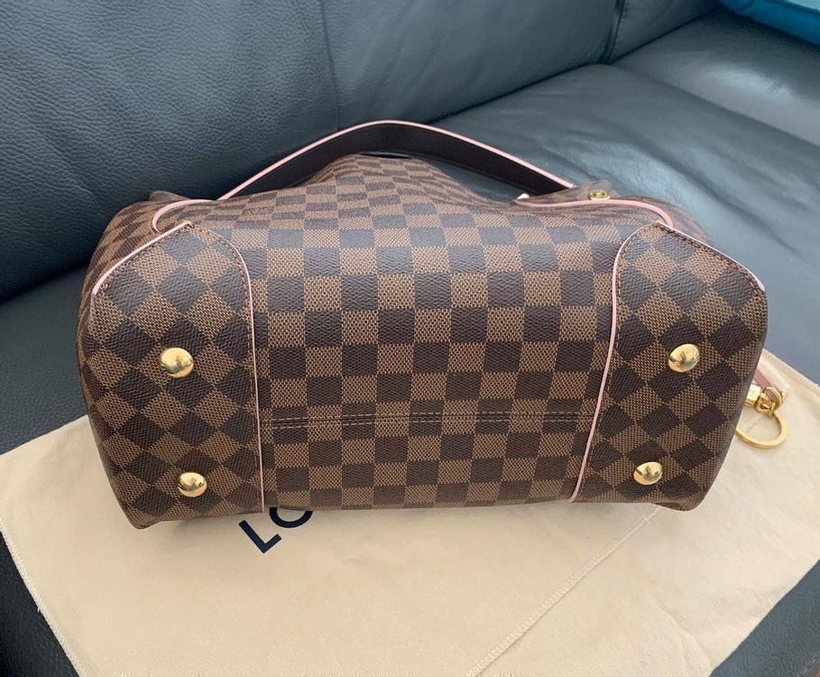 LOUIS VUITTON Damen Caissa Hobo in Braun