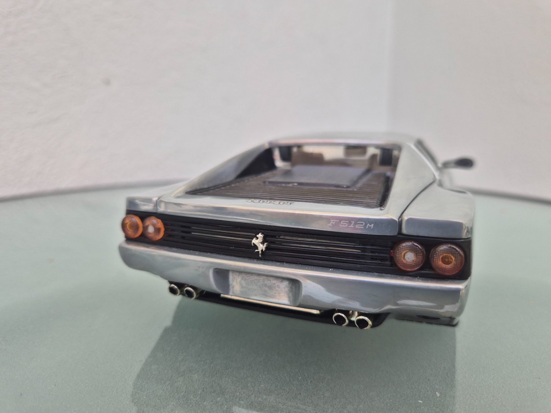 Ferrari Modellini d'auto: Ferrari 512Testarossa Chrom von Hot Wheels 1:18 – Usato da Oberbuchsiten venduto da laffite54 7