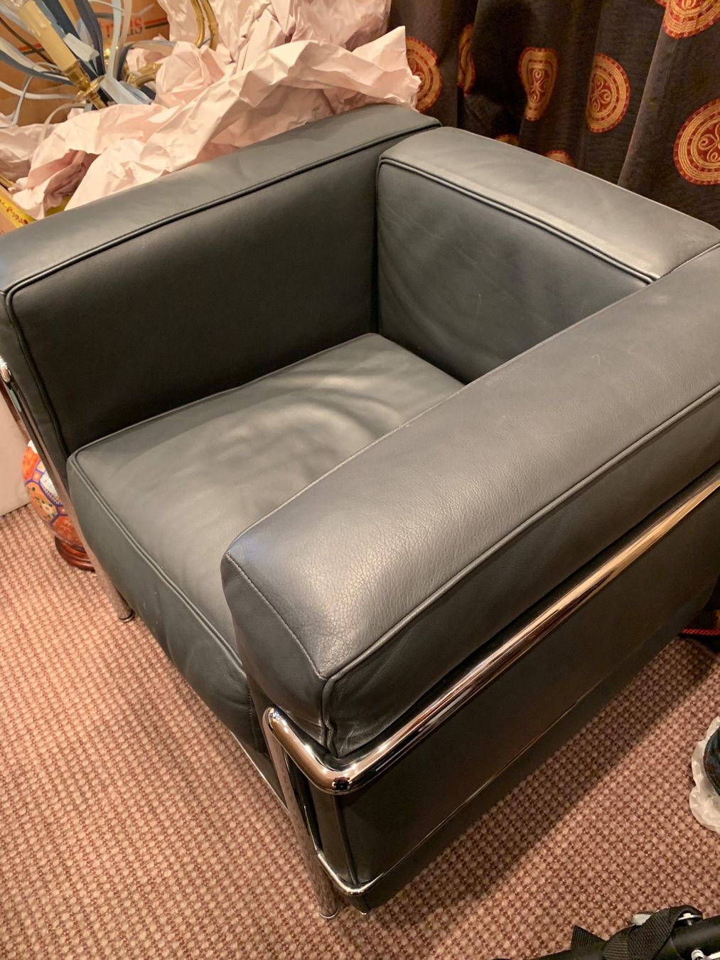 Cassina Liegen & Liegestühle: Cassina Lc2 – Gebraucht aus Zug von OJ1212