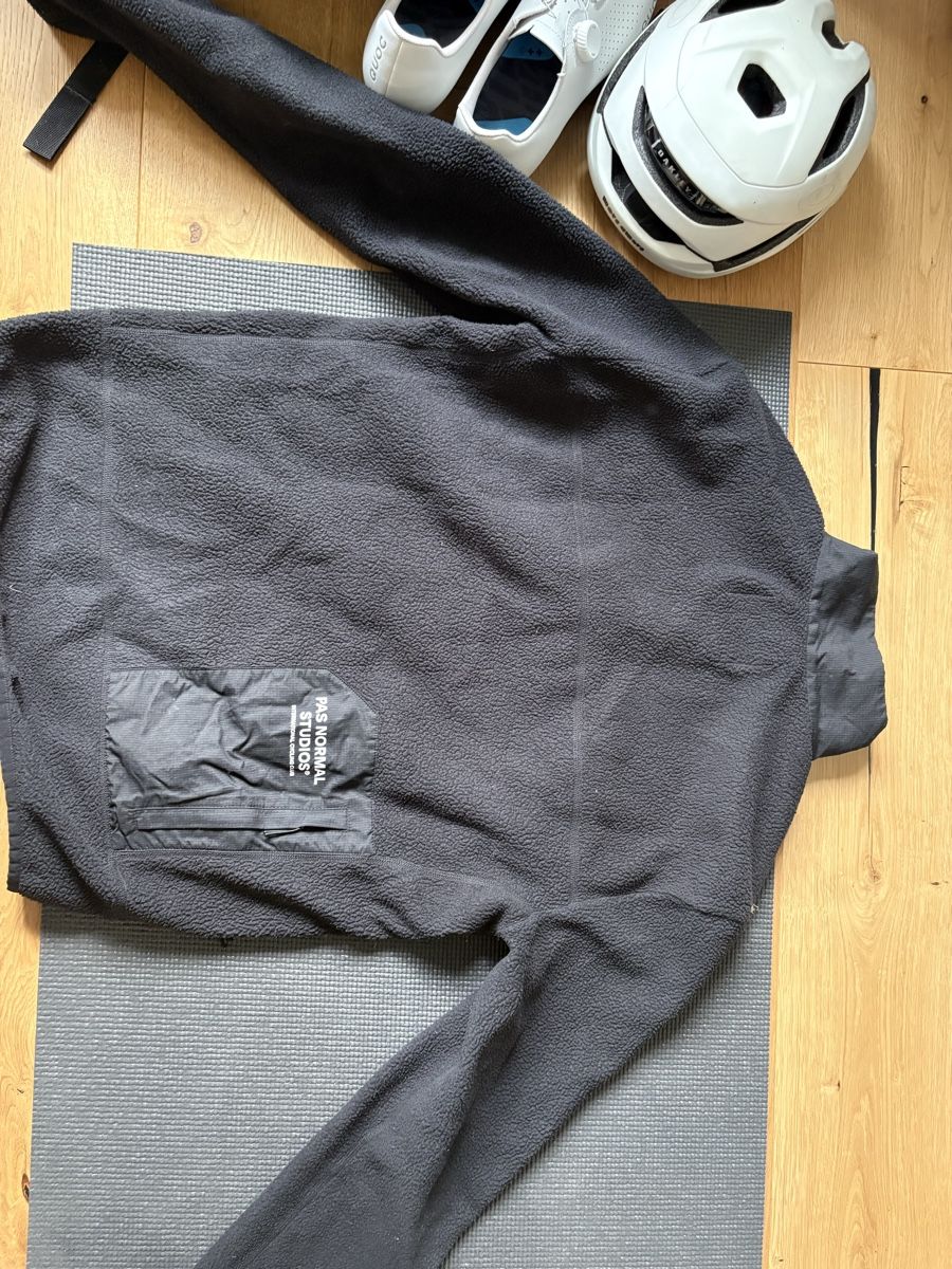 Maglioni & Felpe: Pas Normal Studios Fleece - M - schwarz – Nuovo (secondo la descrizione) da Bern venduto da sam_c78d 1