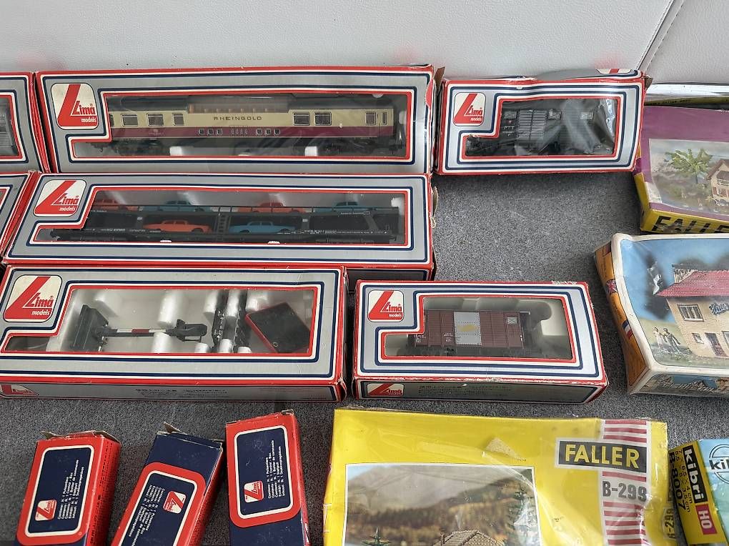 Lima Modellini di ferrovie: Lima Konvolut und Zubehör – Usato da Muri AG venduto da cag733 2