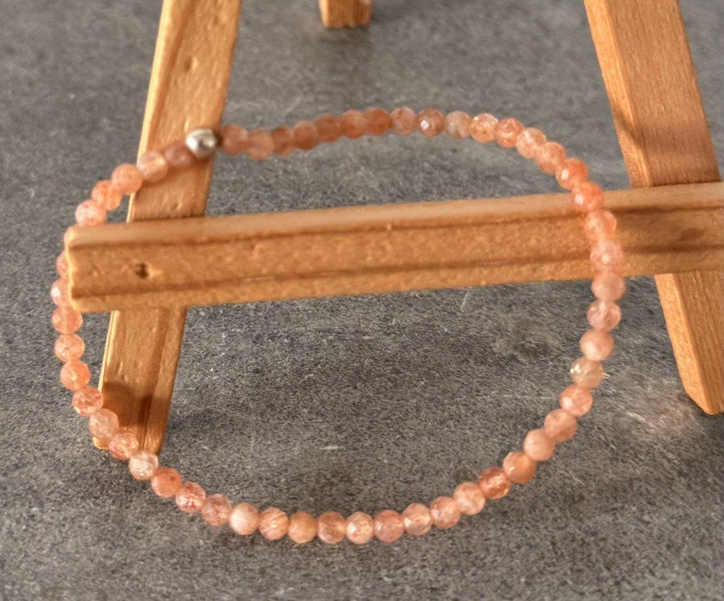 Bracciali & Braccialetti: Edelstein Armband aus Sonnenstein – Usato da Lommis venduto da manmarmi