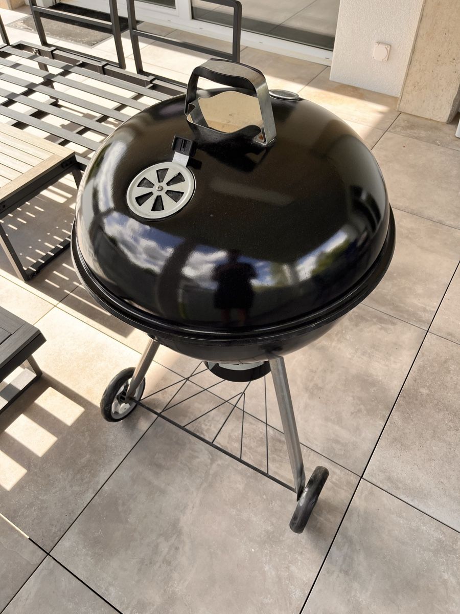 Griglie: Barbecue à charbon – Usato da Courroux venduto da bac_y6hb 2
