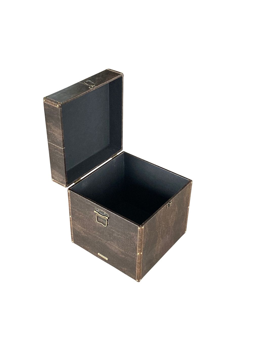 Cassapanche: Vintage Hocker Truhe mit Stauraum 34 – Nuovo e nell'imballaggio originale da Wallisellen venduto da kingschair 1