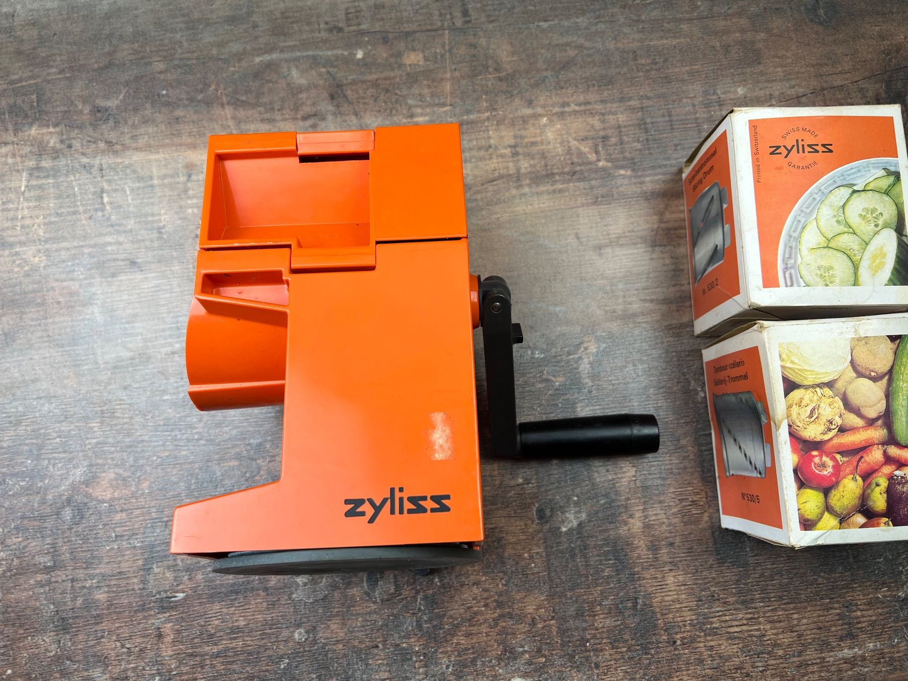 Zyliss Küchengeräte: Zlyss Raffel sehr alt Retro Vintage – Gebraucht aus Hallau von R.R.91 4