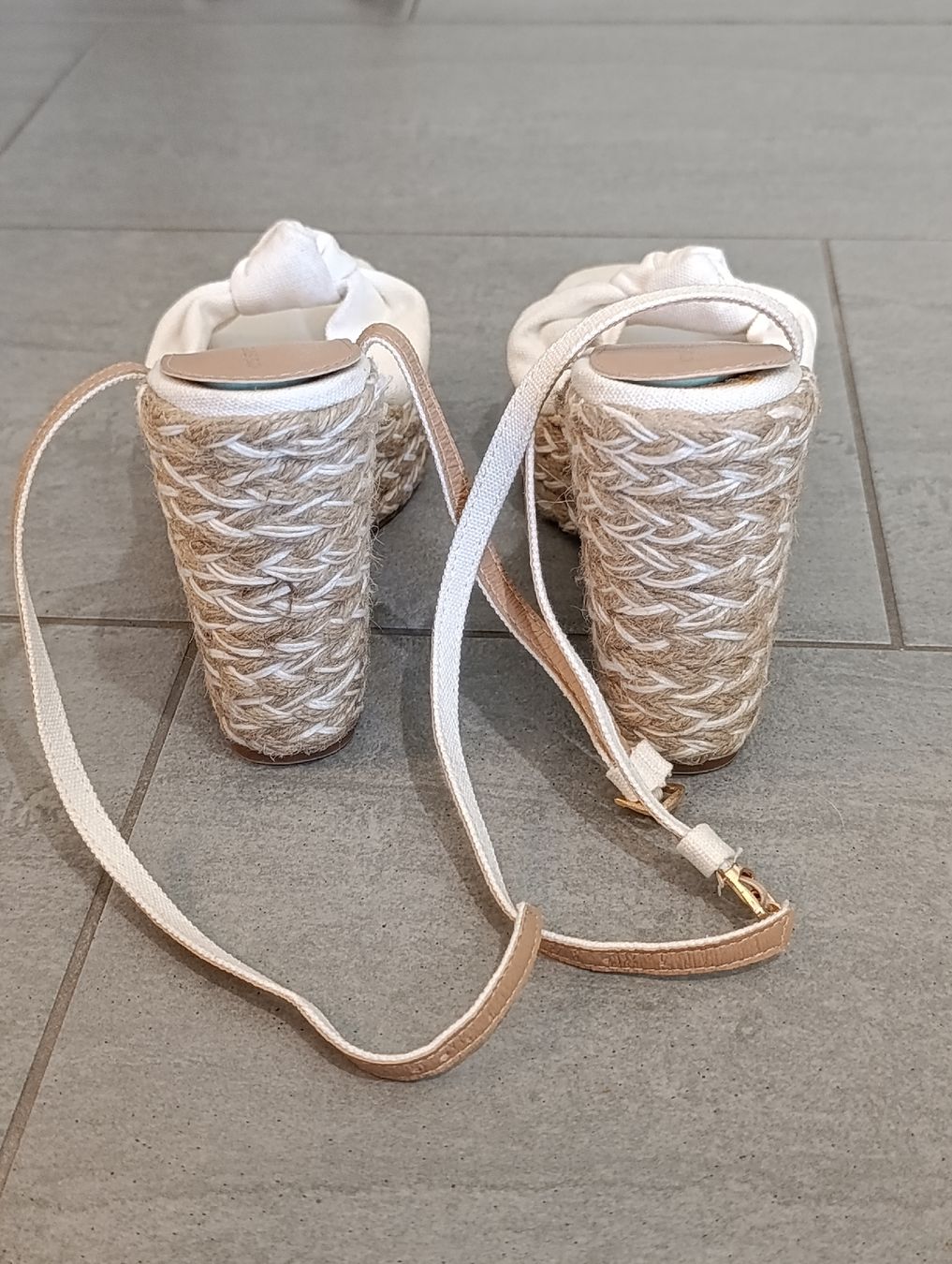 Chaussures femmes: Sommer Schuhe Gr 38 – Neuf (Voir description) à Domat/Ems par Lorand_ 3