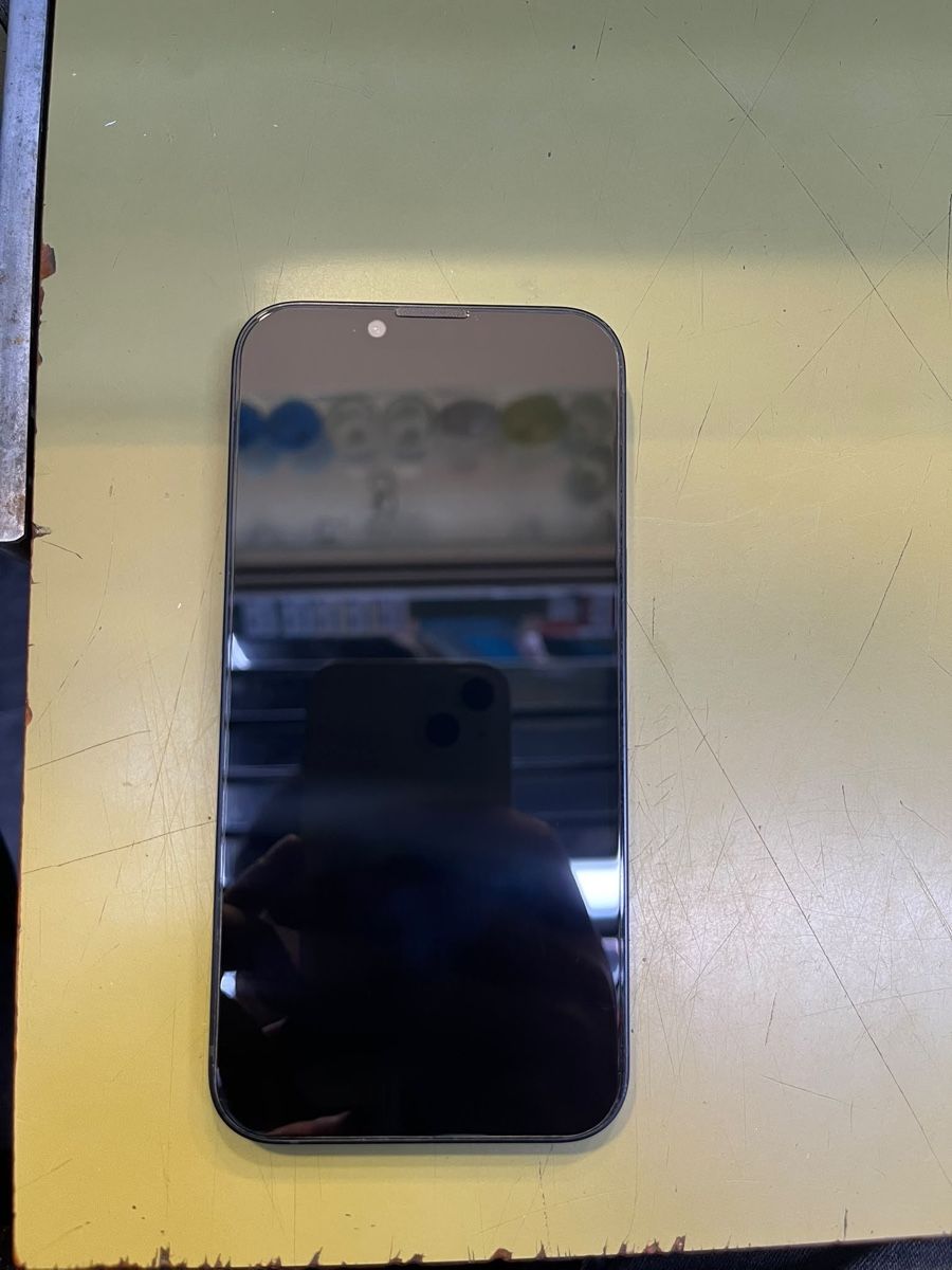 Apple Portables: iPhone 13 , Battery 81% – D'occasion à Zürich par Ahmad-776 4