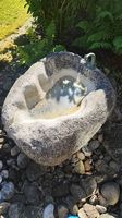 Massiver Natursteinbrunnen / Gartenbrunnen