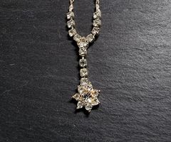 collier fantaisie argenté avec zirconia