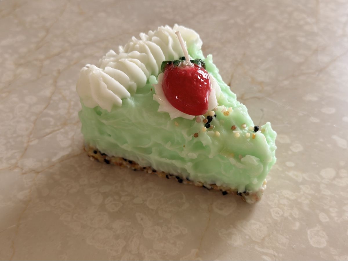 Tutte le decorazioni: Strawberry Lime Pie Candle - Unique Summer Decoration! – Nuovo (secondo la descrizione) da Uitikon Waldegg venduto da sdman