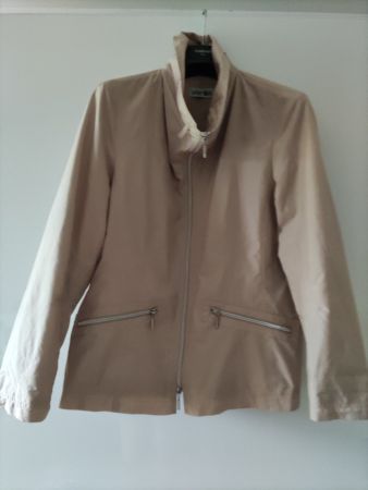 Leichte Vanilia Übergangsjacke, beige, Gr. 42 wie neu