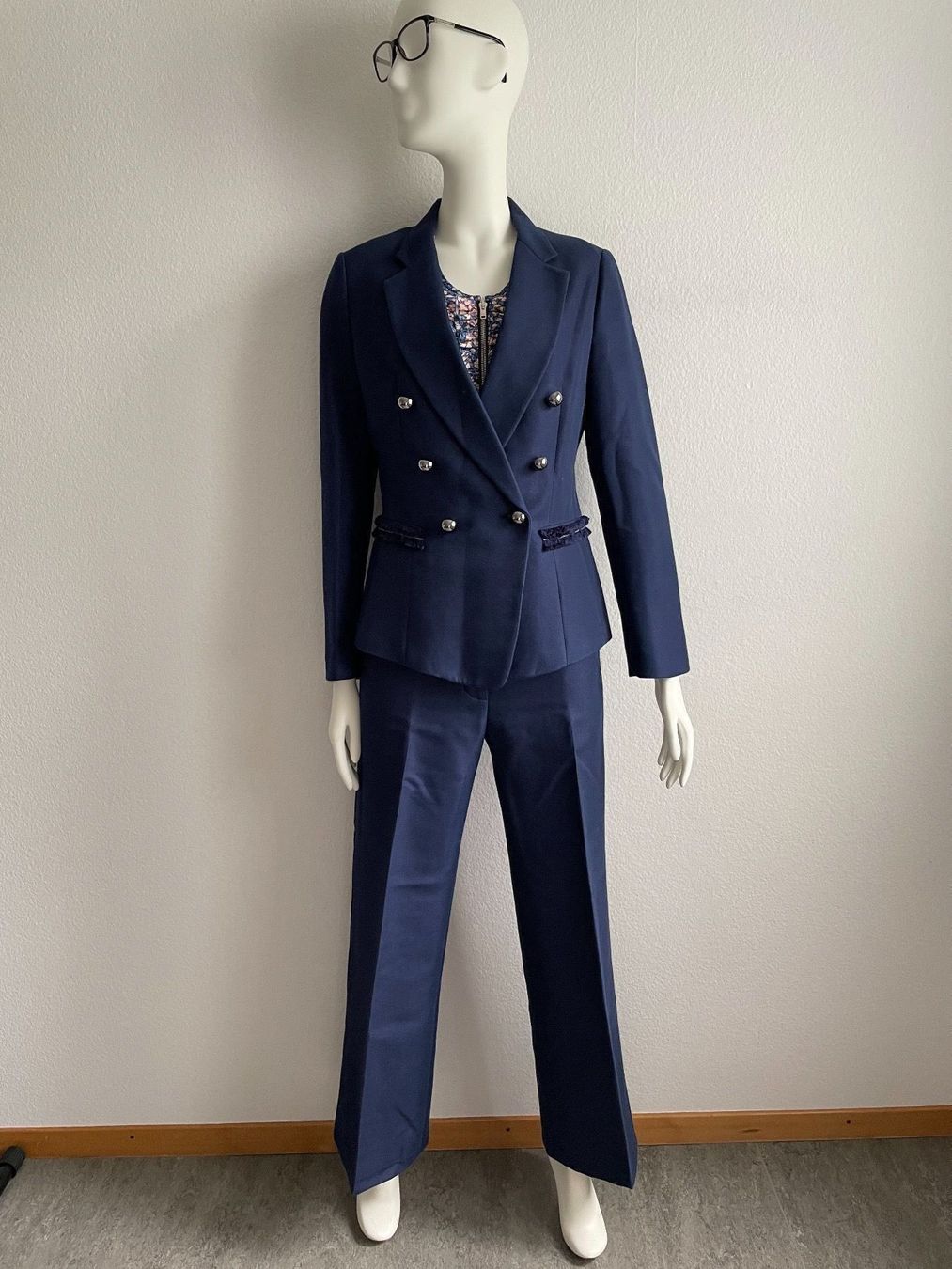 Completi & Tailleur: Phillip Lim Hosenanzug – Nuovo (secondo la descrizione) da Winterthur venduto da 11.11