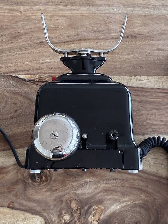 Telefone: Altes Telefon – Gebraucht aus Ittigen von Ganjaiii 2