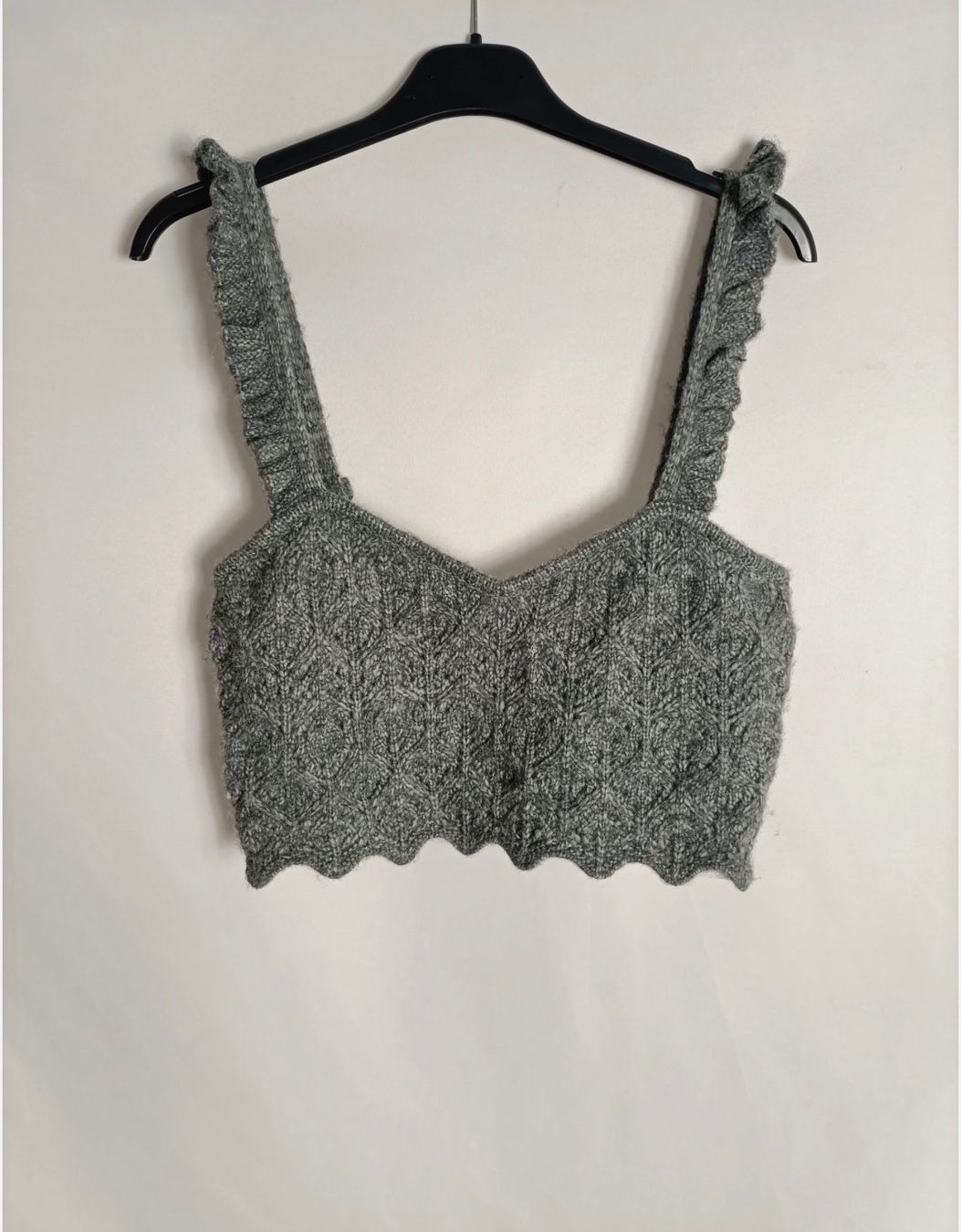Zara Tops: ZARA Grey Knit Crop Top NP: 49.- – Neu (gemäss Beschreibung) aus Horgen von lme_8kj7