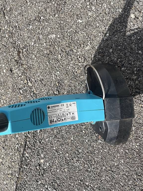 Tutti gli attrezzi: Débroussailleuse électrique  – Usato da Villars-sur-Glâne venduto da Jeanne_z8yk 2