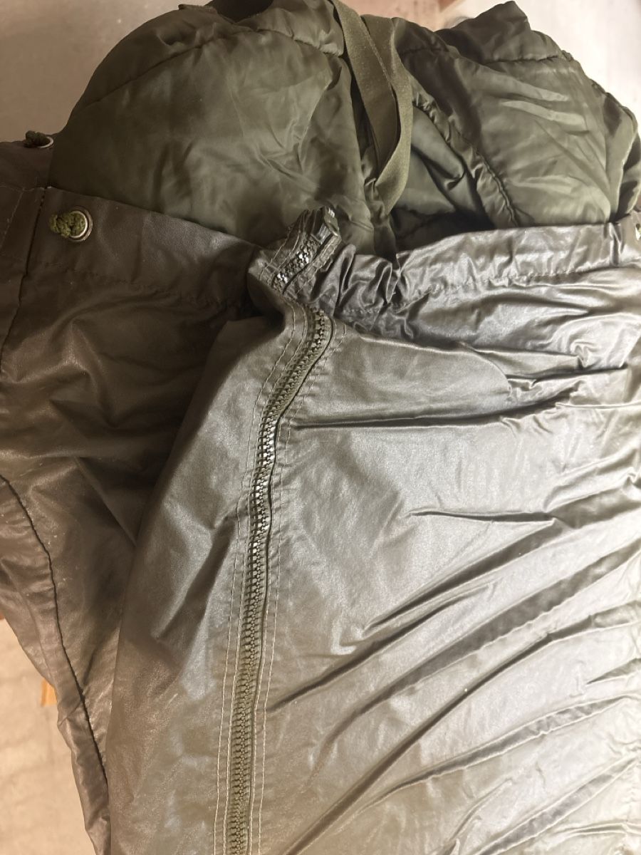 Sacchi a pelo: Schlafsack Schweizer Armee – Usato da Winznau venduto da schutzengel1955 1