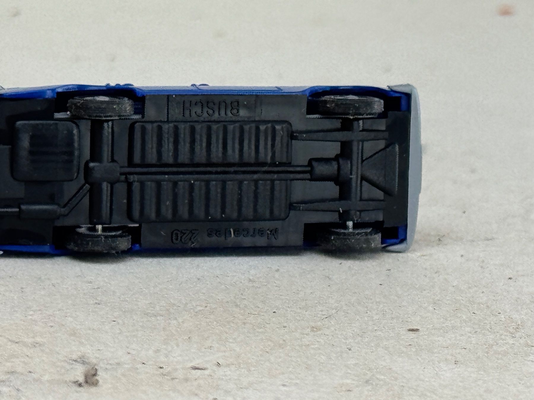 Busch Modellini d'auto: GB1- Busch Mercedes 220 blau – Usato da Elm venduto da Wikmtz 2