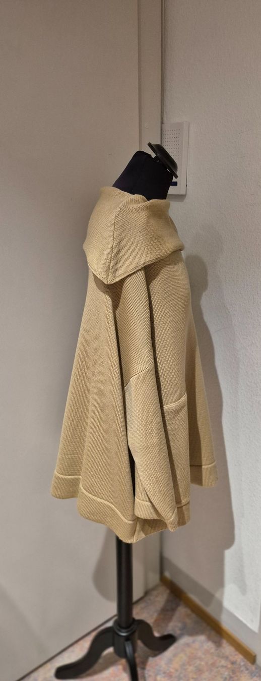 Pulls & Sweat-shirts: Pullover beige mit Rollkragen Dr. Heider Petkov S/Oversize – D'occasion à Zürich par Roberto040 3