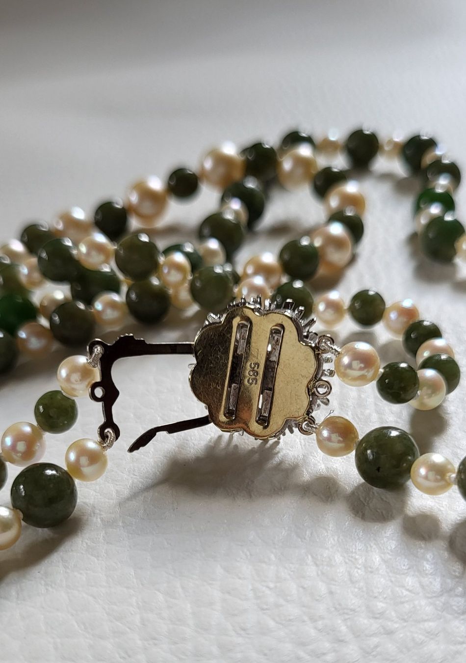 Catenine: 585 Weiss Gold Perlen und Stein Collier – Usato da Wald ZH venduto da Dasilver 2