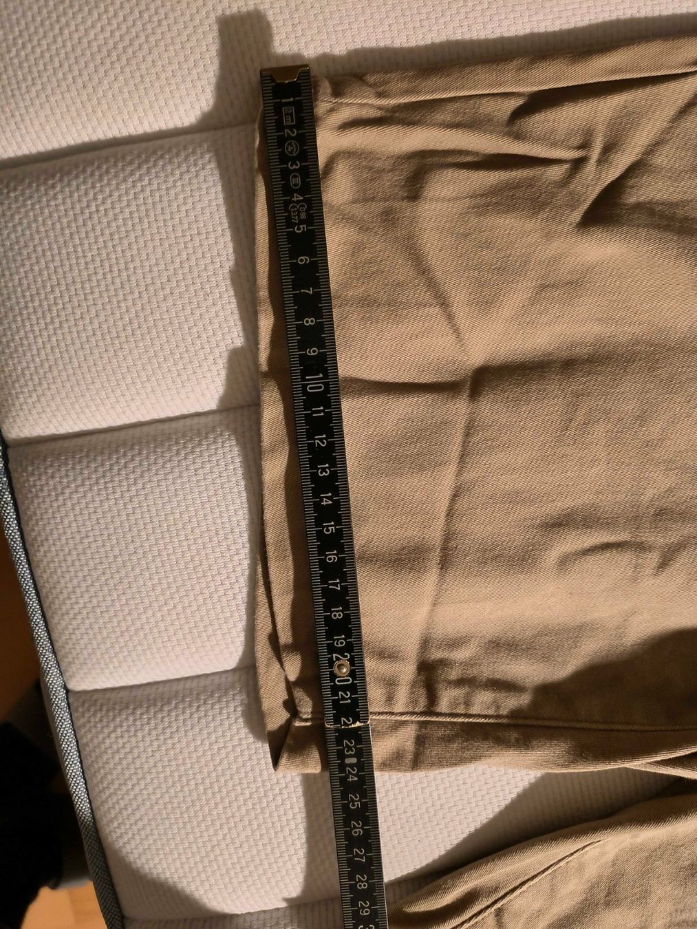 Hosen: Kurz Hose Chino Grösse 35 – Gebraucht aus Zumikon von dwl_j987 3