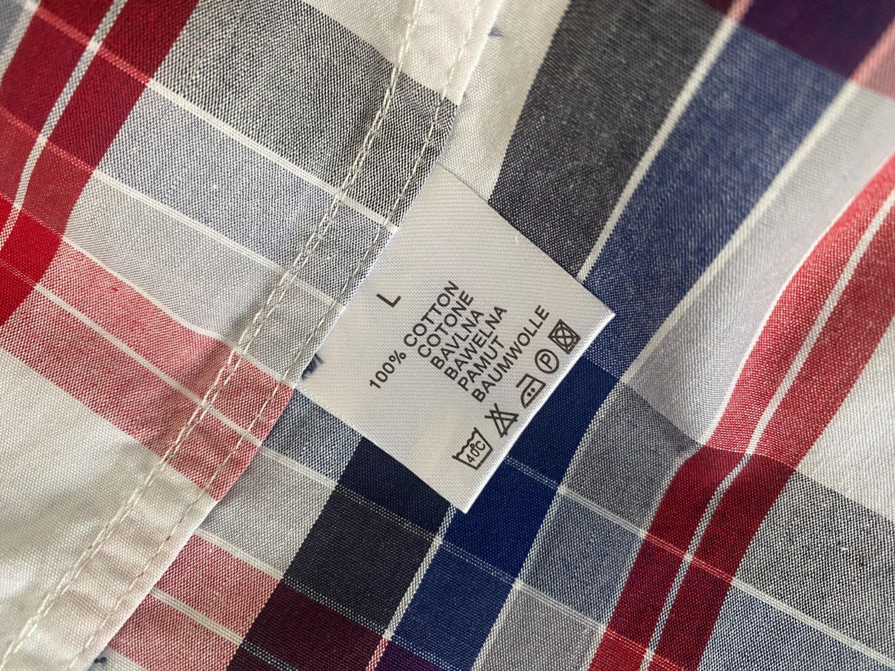 Hemden: Herrenhemd, Grösse L, Karo rot/blau/weiss – Gebraucht aus Glattbrugg von riseca 7
