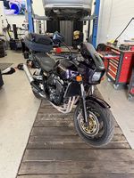 Kawasaki ZXR 1100