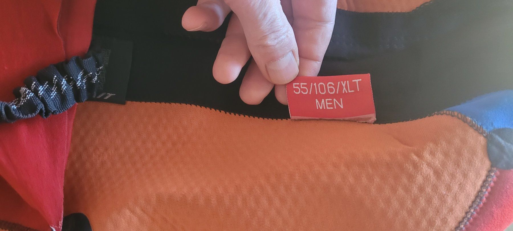 Surfboards & Schwimmbrette: Prolimit halbtrocken Neopren – Gebraucht aus Neunkirch von Gustavo
