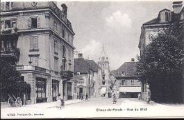 CHAUX - de - FONDS, rue du midi et la brasserie