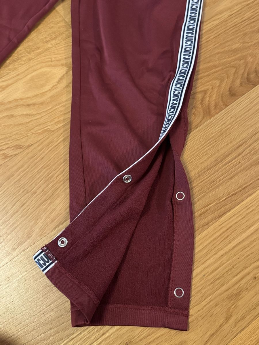 Juicy Couture Lotti di vestiti: Juicy couture – Usato da Zürich venduto da reg_vvr6 1