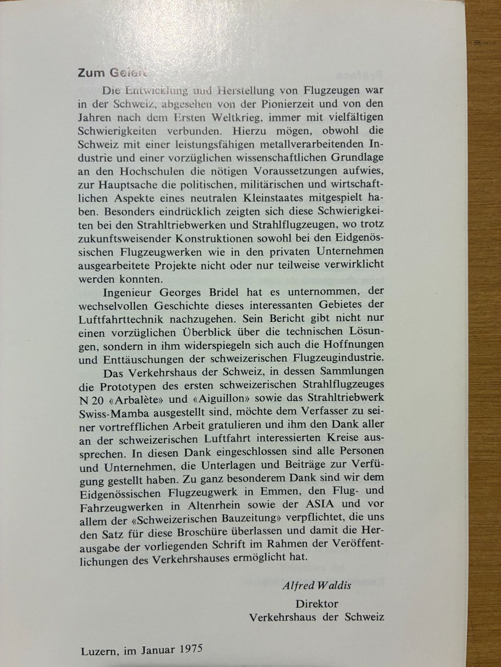 Bücher: Flugzeuge Strahl-Triebwerke – Gebraucht aus Thun von Passuese 1