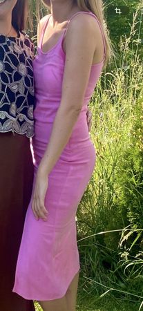 Sommerliches rosa Kleid mit Schlitz – Gr. XS