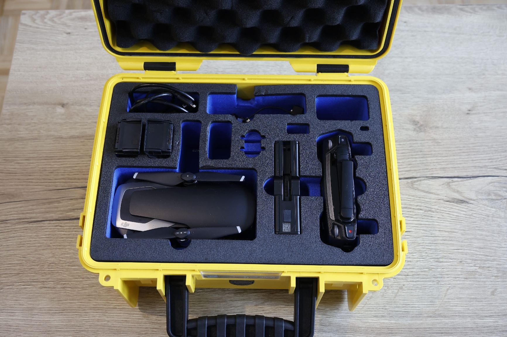 DJI Modellismo RC: DJI mavic AIR - comme neuf – Usato da Froideville venduto da han_vkm7 1